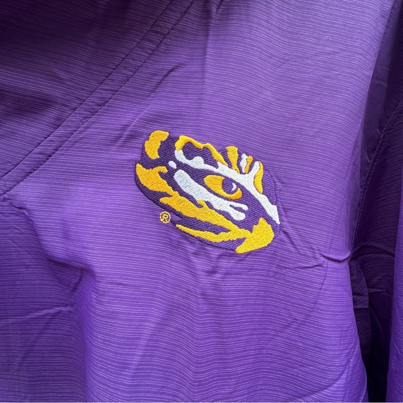 NWT Nike Men’s LSU Tigers Long Sleeve Hooded Windbreaker Nike Pullover Zip L - Picture 4 of 13